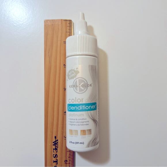 Keracolor Color + Conditioner in Platinum 2 fl oz/59ml - Picture 1 of 3
